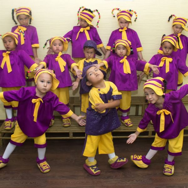 Файл:Ак шоола.jpg